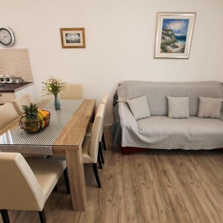 Apartments Luka โรกอซนิซา ภายนอก รูปภาพ