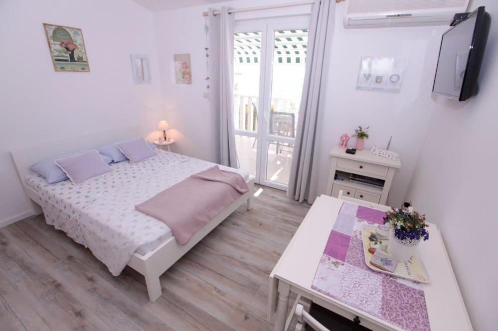 Apartments Luka โรกอซนิซา ภายนอก รูปภาพ