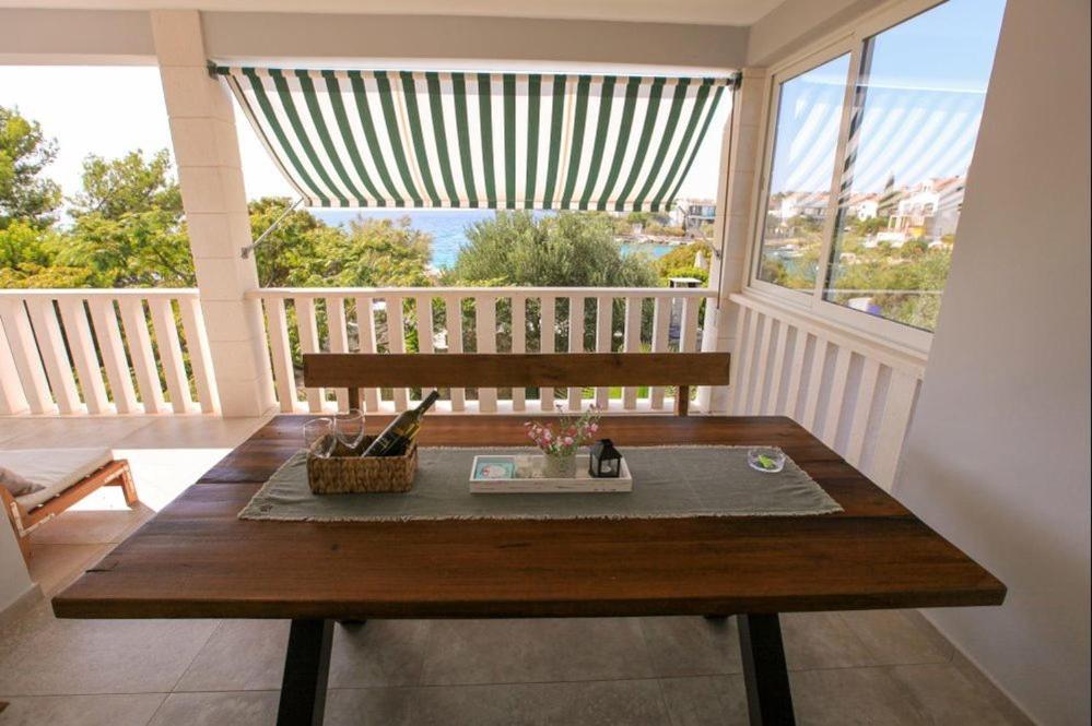 Apartments Luka โรกอซนิซา ภายนอก รูปภาพ