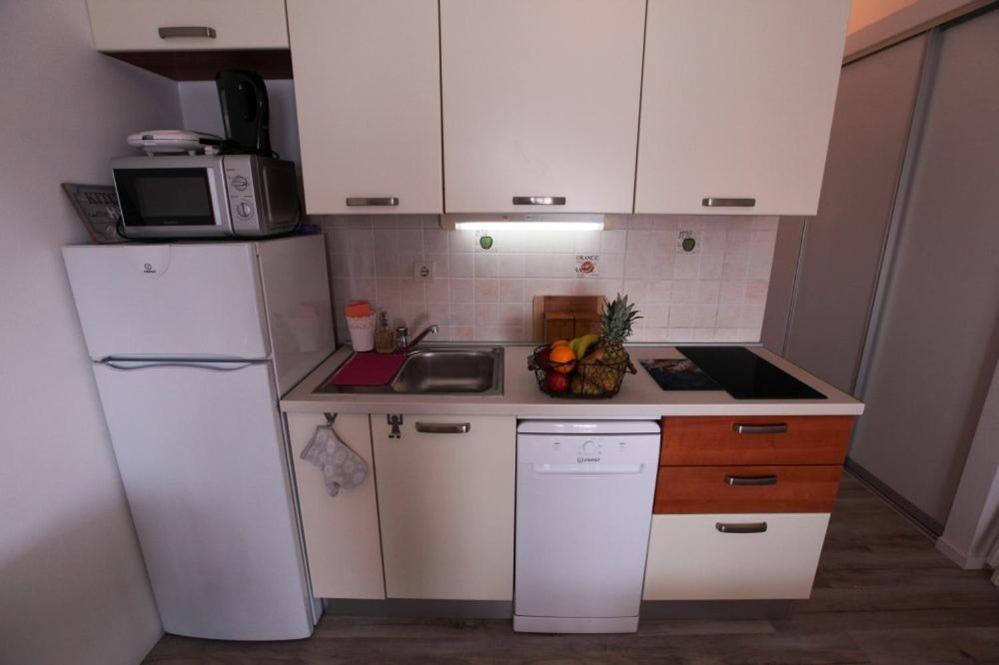 Apartments Luka โรกอซนิซา ภายนอก รูปภาพ
