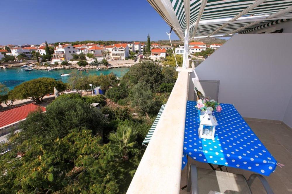 Apartments Luka โรกอซนิซา ภายนอก รูปภาพ
