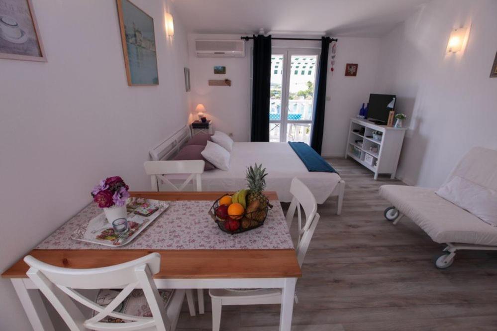 Apartments Luka โรกอซนิซา ภายนอก รูปภาพ
